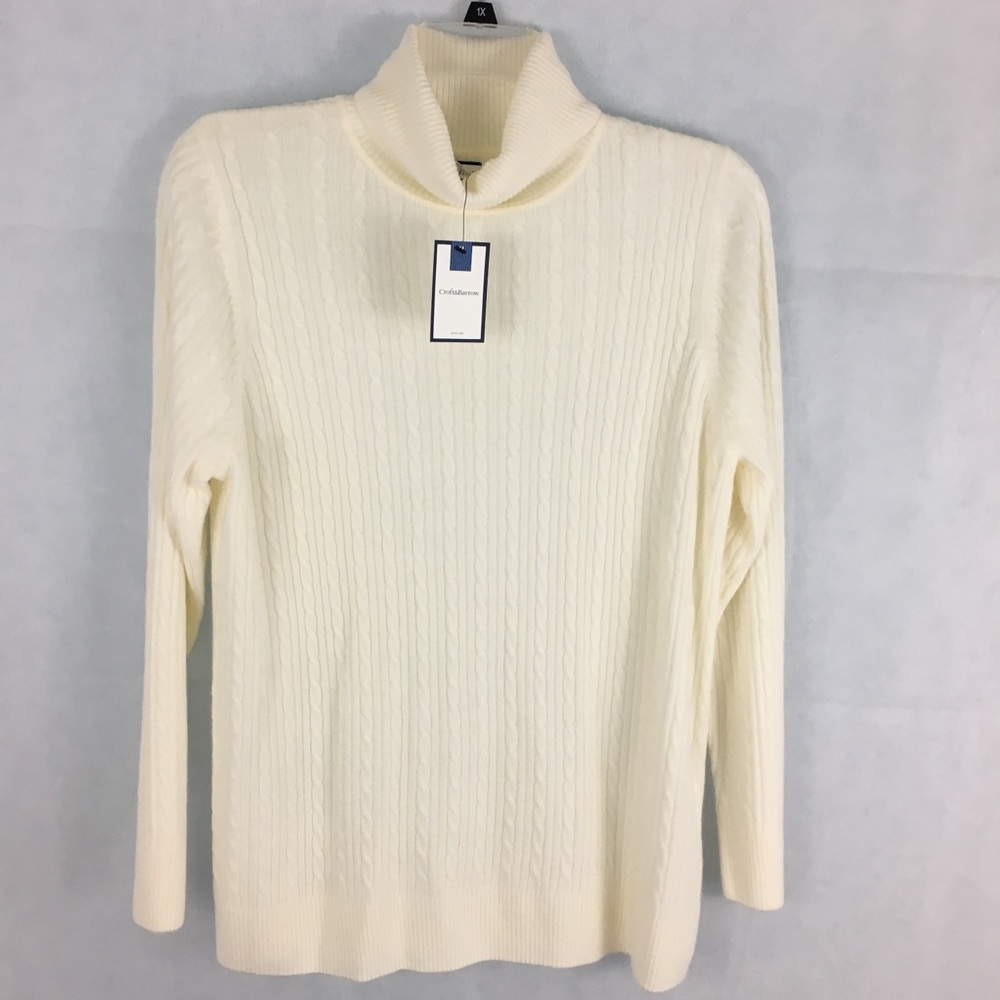 Cable knit turtle neck sweater NWT